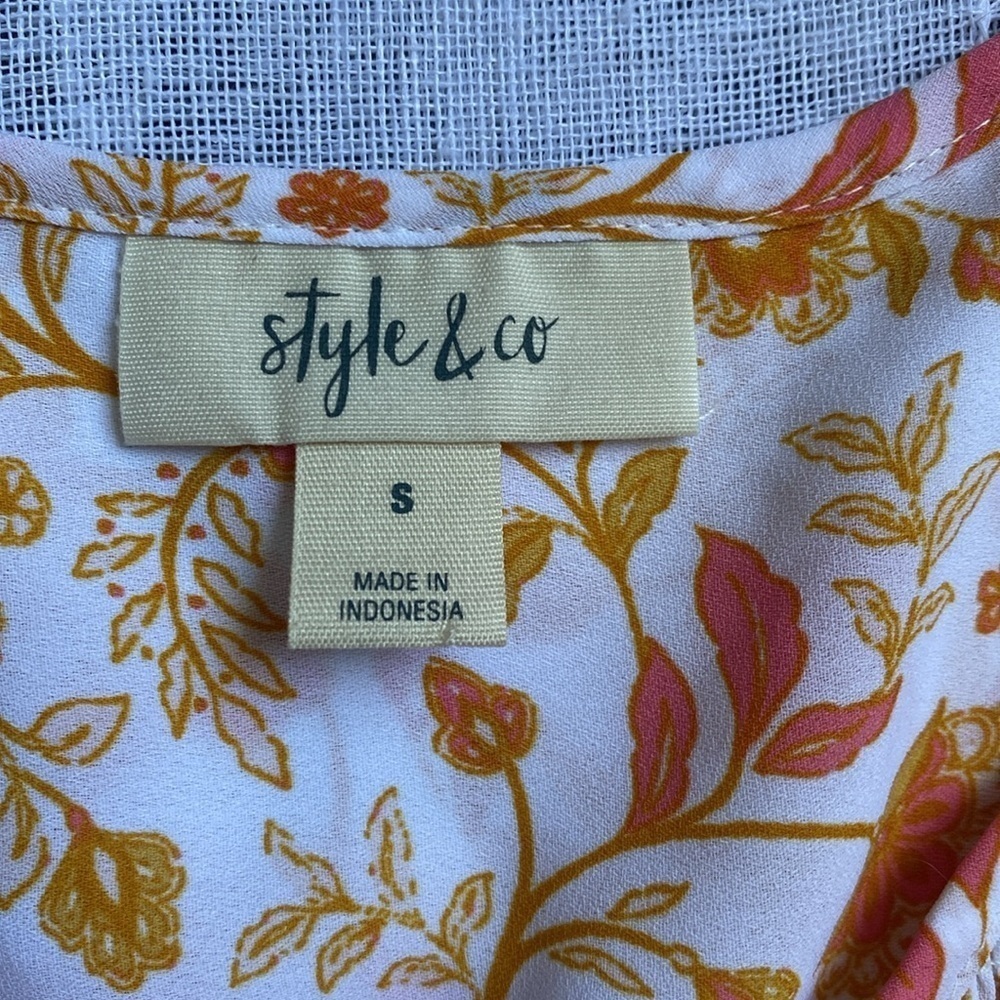 Style And Co Boho Flutter Blouse With Smocking. - image 3